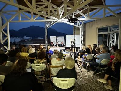 &quot;Συγγραφείς στο αίθριο&quot;: Ενδιαφέρον λογοτεχνικό τριήμερο στη Δημόσια Κεντρική Βιβλιοθήκη