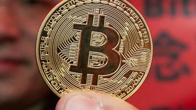 Πτώση 12% καταγράφει η τιμή του Bitcoin