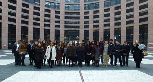 Μαθητές από το Πεταλίδι στο Ευρωκοινοβούλιο