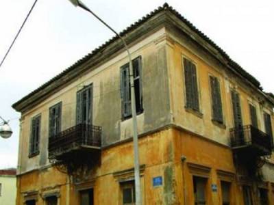 Αναγκαία η άρση επικινδυνότητας κτηρίου στο κέντρο της Μεσσήνης