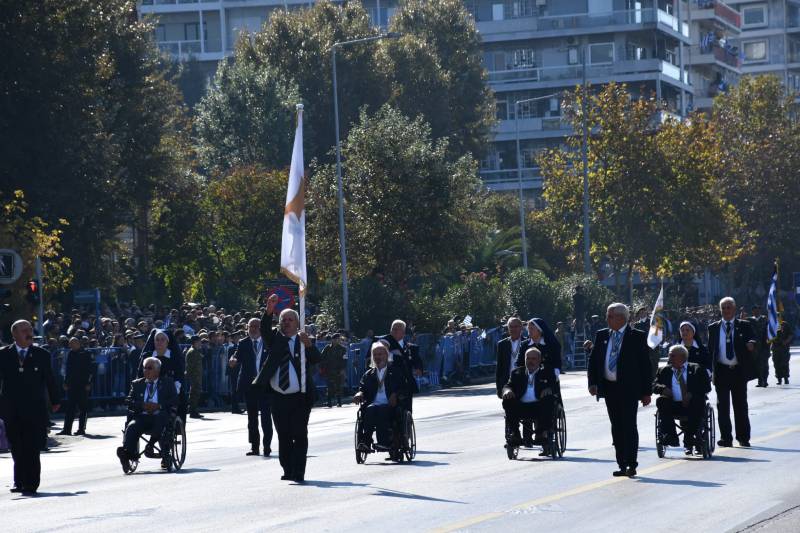 Κύπριοι βετεράνοι: Κάθε φορά που παρελαύνουμε στην Ελλάδα νιώθουμε υπερηφάνεια και συγκίνηση