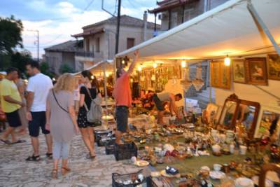 Παρέμβαση Τσίγγανου για το παζάρι αντικών στην Άνω Πόλης Κυπαρισσίας