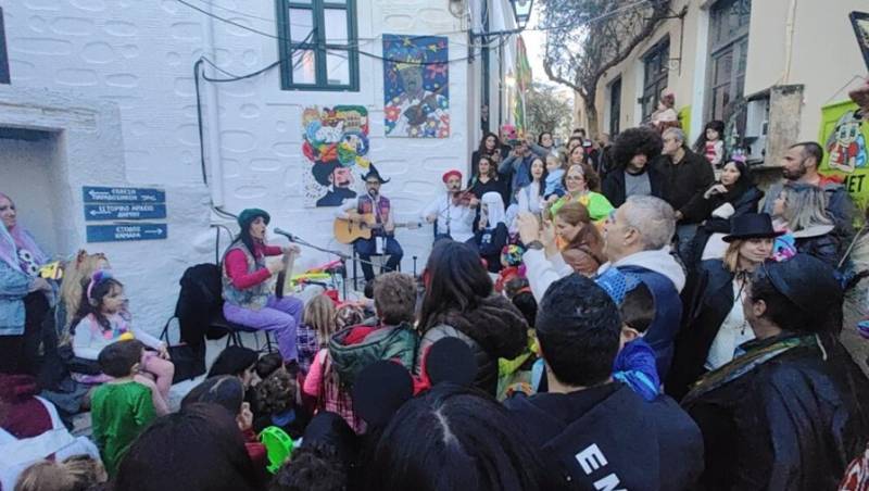 Συριανό Καρναβάλι «Γεώργιος Σουρής»: Με επιτυχία το Καρναβάλι των Παιδιών