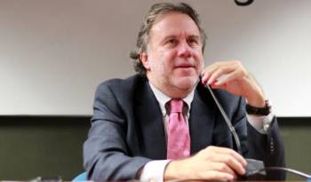 Κατρούγκαλος: Επιταχύνουμε την επιστροφή των απολυμένων