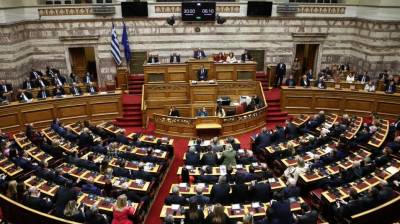 Βουλή: Ψηφίστηκε το νομοσχέδιο για τη τροποποίηση Σύμβασης της Hellenic Train