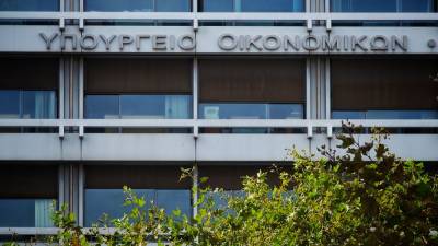 Υπουργείο Οικονομικών: Επέκταση των δικαιούχων πρώτης αρωγής για τους σεισμούς