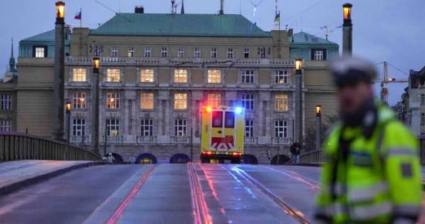 Τσεχία: Περισσότεροι από 15 νεκροί από την επίθεση σε Πανεπιστήμιο της Πράγας - Φοιτητής της σχολής ο δράστης