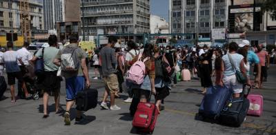 Συνελήφθη, στο λιμάνι της Μυκόνου, ο πλοίαρχος του Sifnos Jet για μεταφορά υπεράριθμων επιβατών