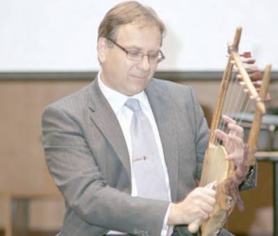 Ο Νίκος Ξανθούλης στη νέα Ακαδημία Μουσικής του Λονδίνου