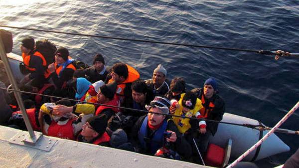 Λέσβος: Aυξημένες παραμένουν οι ροές μεταναστών και προσφύγων