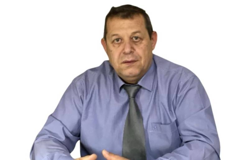 Η Ελλάδα των κλειστών παντζουριών - Ποιον θα σώσουν οι σωτήρες αν η χώρα αδειάζει;