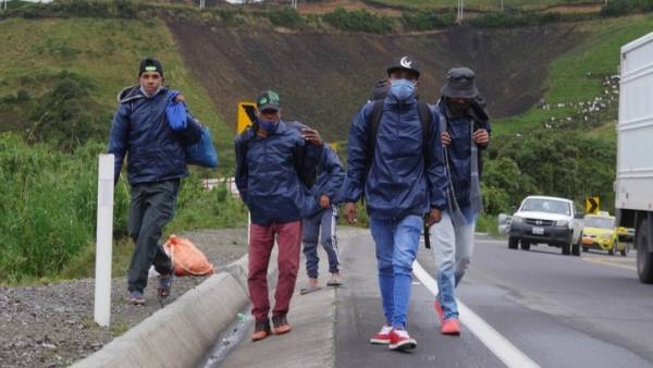 Κολομβία: 1.200 άνθρωποι εκτοπίστηκαν εξαιτίας των μαχών στη Βενεζουέλα