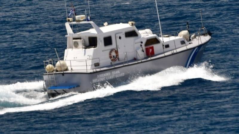 Φορτηγό πλοίο με 14 άτομα βυθίστηκε ανοικτά της Λέσβου