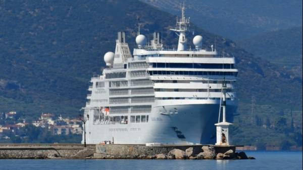 Αύξηση 91,9% σημείωσε η διακίνηση επιβατών στα ελληνικά λιμάνια
