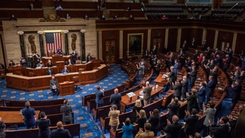 Κρίσιμη ψηφοφορία στην αμερικανική Γερουσία για την έγκριση βοήθειας σε Ουκρανία