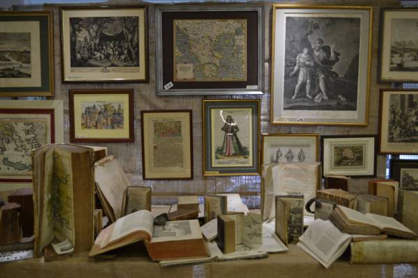 Εκθεση ξυλογραφίας και χαλκογραφίας από τη συλλογή του Χρ. Κατσαμπάνη στο "Bookstore Κονταργύρη"