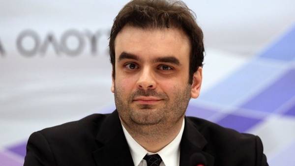 Πιερρακάκης: Πάνω από 1.162 συναλλαγές με το δημόσιο μέσω gov.gr