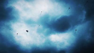 Δεκάδες χαρταετοί έκαναν την εμφάνιση τους στον ουρανό της Καλαμάτας (Φωτογραφίες)