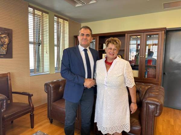 Δήμος Καλαμάτας: Υποψήφια με Βασιλόπουλο η Ρούλα Γιάχου - Γιαννακοπούλου