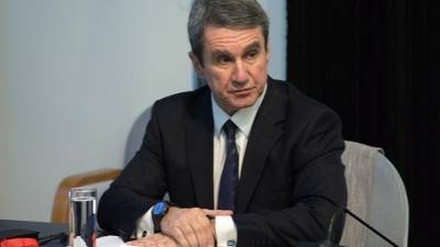 Λοβέρδος: Όποιος υγειονομικός δεν εμβολιάζεται, να αλλάζει χώρο εργασίας