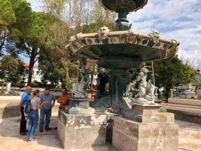 Μελετητές του υπουργείου Πολιτισμού για τα σιντριβάνια Φιλιατρών