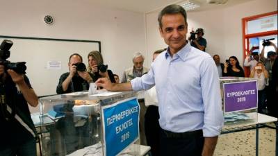 Κ. Μητσοτάκης: Είμαι σίγουρος ότι αύριο θα ξημερώσει μια νέα φωτεινή μέρα για την πατρίδα μας (Βίντεο)