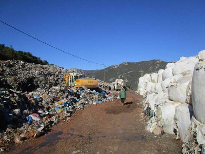 Μέσω Μαραθόλακκας θα πηγαίνουν τα σκουπίδια στην Καλλιρρόη μέχρι να δημιουργηθεί Σταθμός Μεταφόρτωση