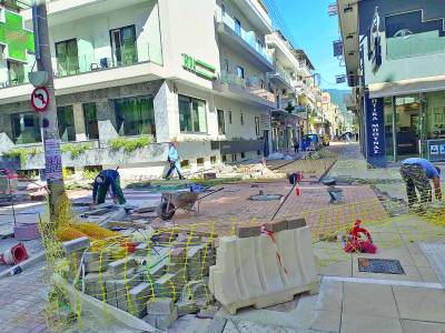 Με καλό ρυθμό οι εργασίες ανάπλασης στην Αναγνωσταρά - Στο "τραπέζι" διακοπή για τις γιορτές