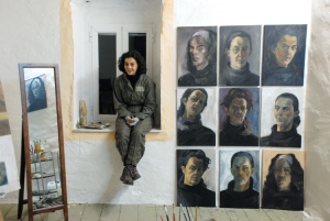 Μαριάμ Τσακιριάν: «Τα έργα μου είναι μια αναζήτηση φωτός»