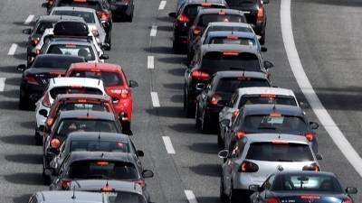 Πρόστιμα και οφειλές 109,5 εκατ. ευρώ για ανασφάλιστα ΙΧ και απλήρωτα τέλη κυκλοφορίας
