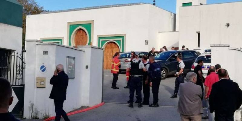 Γαλλία: Πυροβολισμοί με δύο τραυματίες σε τέμενος στη Μπαγιόν