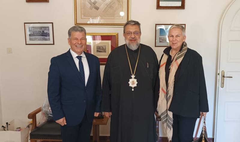 Αναστασόπουλος και Οικονομάκου στον Μητροπολίτη Μεσσηνίας