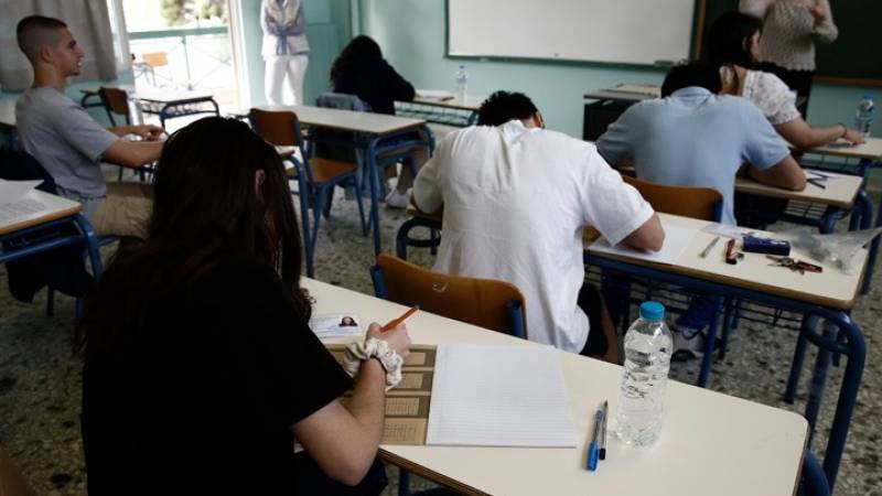 Αντίστροφη μέτρηση για την έναρξη των Πανελλαδικών
