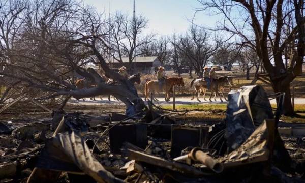 ΗΠΑ: Πυρκαγιές στο Τέξας έχουν καταστρέψει 86 σπίτια