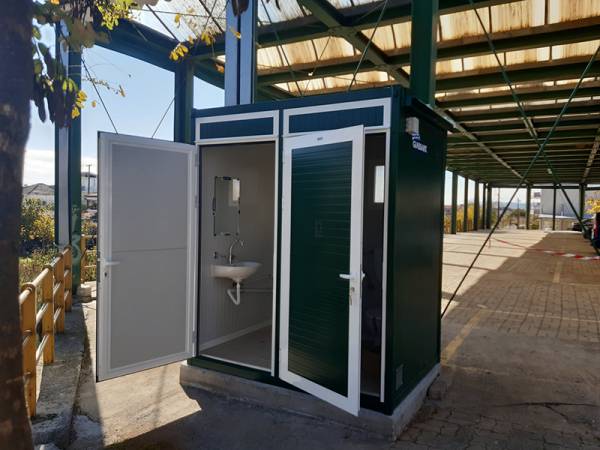 Μόνιμες τουαλέτες στη λαϊκή αγορά της Μεγαλόπολης