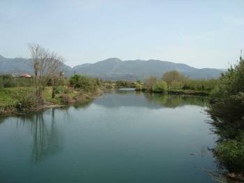 Αντιπλημμυρικά στον Πάμισο  μετά την οριοθέτηση της κοίτης