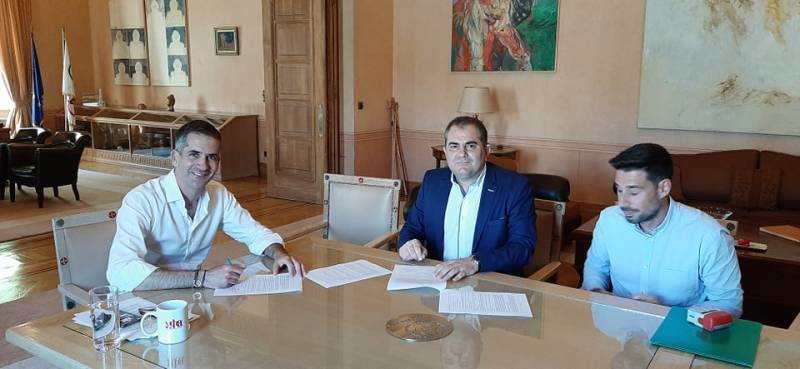 Συμφωνητικό αμοιβαίας συνεργασίας υπέγραψαν Μπακογιάννης – Βασιλόπουλος