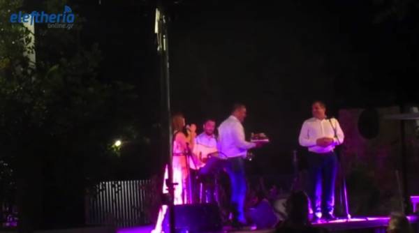 Μέγαρο Χορού: Τούρτα έκπληξη για τα 50α γενέθλια του δημάρχου Καλαμάτας (βίντεο)