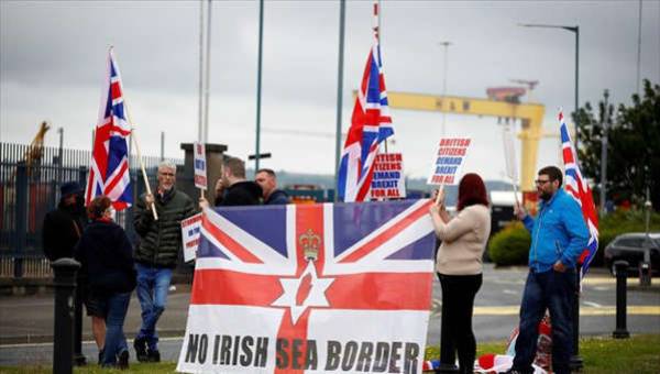 Brexit: Η Βρετανία ζητά ξανά σημαντικές αλλαγές στο πρωτόκολλο για τη Β. Ιρλανδία