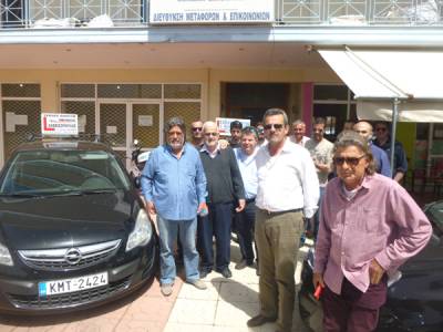 Διαμαρτυρία εκπαιδευτών για τα διπλώματα οδήγησης και την αποχή από τις εξετάσεις