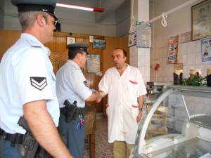 Ο αστυνομικός της γειτονιάς στο πλευρό των πολιτών και στην Καλαμάτα