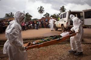 Ξεπέρασαν τους 10.000 οι νεκροί από τον Εμπολα στη δυτική Αφρική
