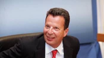 Κύρτσος κατά Παυλόπουλου: Συνέβαλε στην αύξηση του χρέους με τους διορισμούς που έκανε