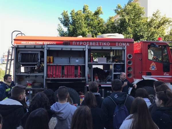 Κυπαρισσία: Ενημέρωση μαθητών από την Πυροσβεστική