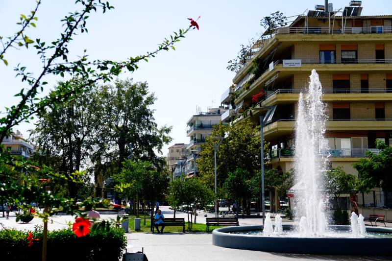 Η Καλαμάτα ψηλά στη λίστα του Forbes: Κορυφαίος προορισμός για συνταξιούχους Αμερικάνους