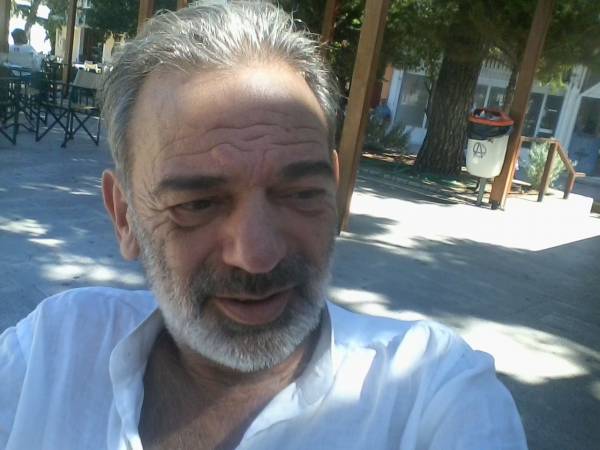 Βακαλόπουλος: "Οι αποζημιώσεις των αιρετών για το ρεύμα των φτωχών"