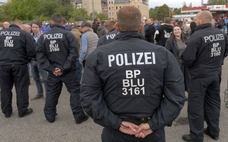 Γερμανία: Αστυνομικές επιχειρήσεις εναντίον «ισλαμιστικών κύκλων»