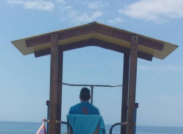 Ναυαγοσώστες σε 9 παραλίες του Δήμου Καλαμάτας