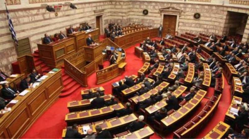 Βουλή: Κατατέθηκε το αναπτυξιακό νομοσχέδιο