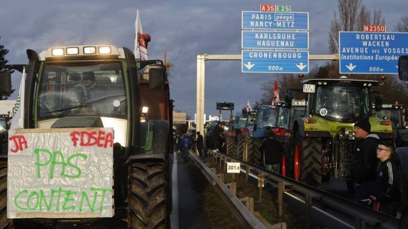 Γαλλία: Κρίσιμη μέρα για τις κινητοποιήσεις των αγροτών (βίντεο)